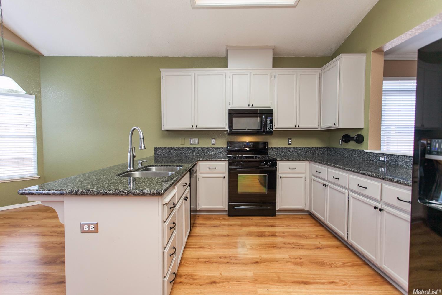 4923 Treetop Dr, Salida, CA 95368 photo 3