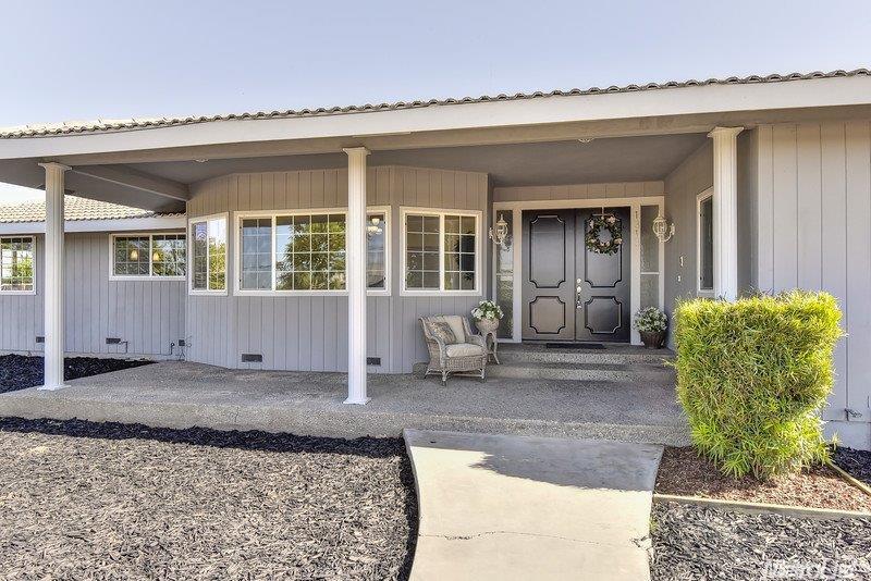 1313 E Acampo Rd, Acampo, CA 95220 photo 1