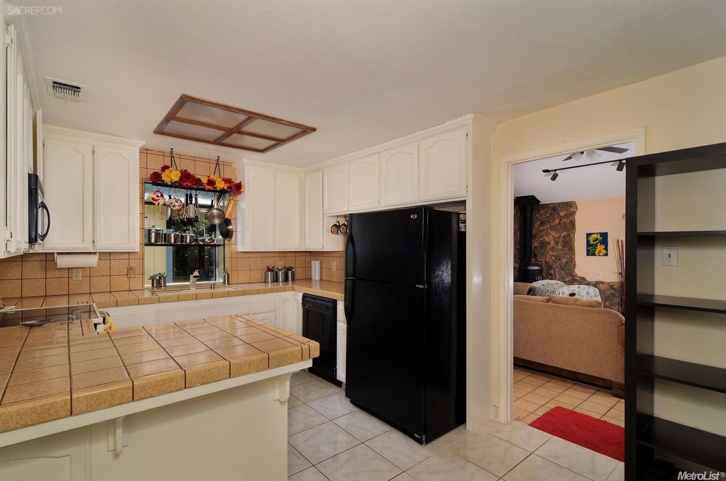 3009 California Ave, Carmichael, CA 95608 photo 7