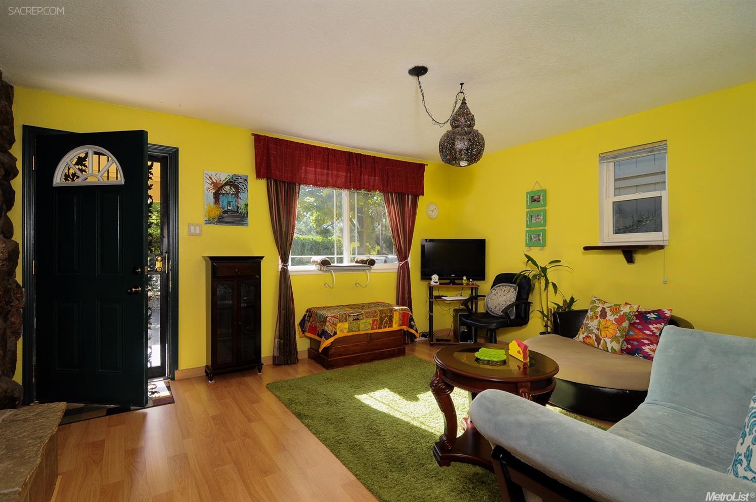 3009 California Ave, Carmichael, CA 95608 photo 4