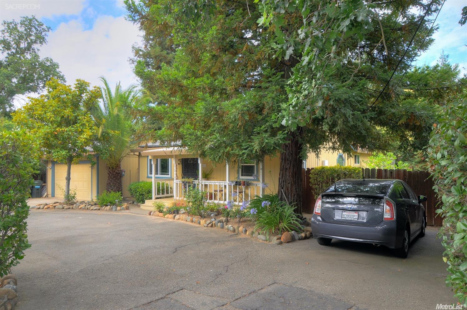 3009 California Ave, Carmichael, CA 95608 photo 2
