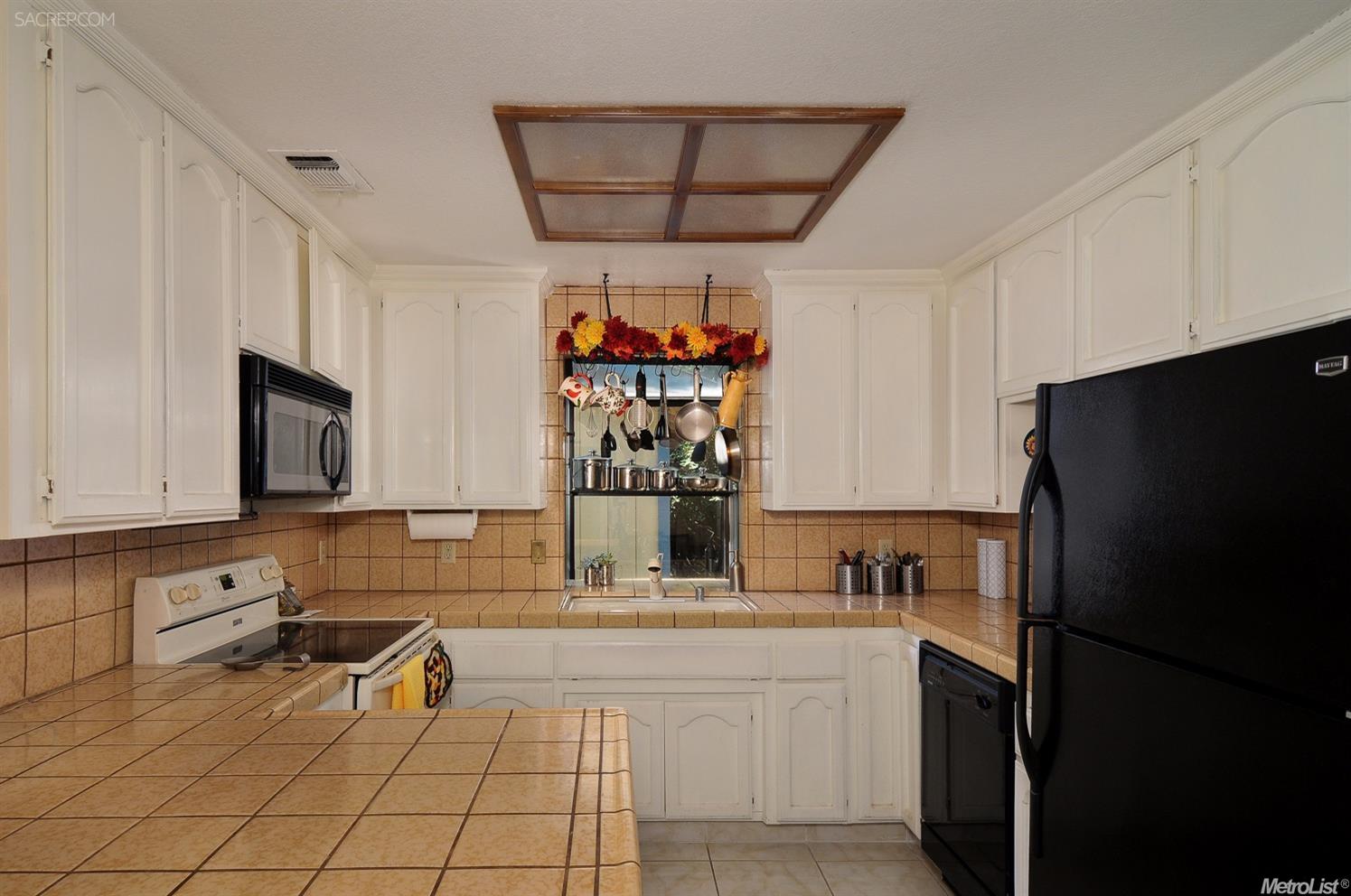 3009 California Ave, Carmichael, CA 95608 photo 8