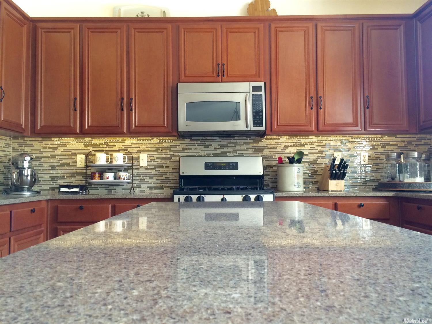 1718 Savory Dr, Manteca, CA 95337 photo 9