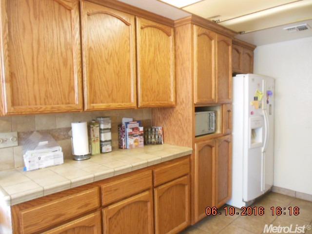 1341 Jarrell Ct, Modesto, CA 95355 photo 6