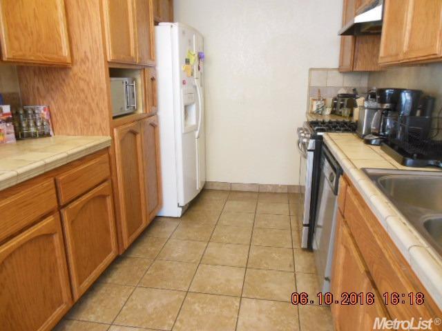 1341 Jarrell Ct, Modesto, CA 95355 photo 7