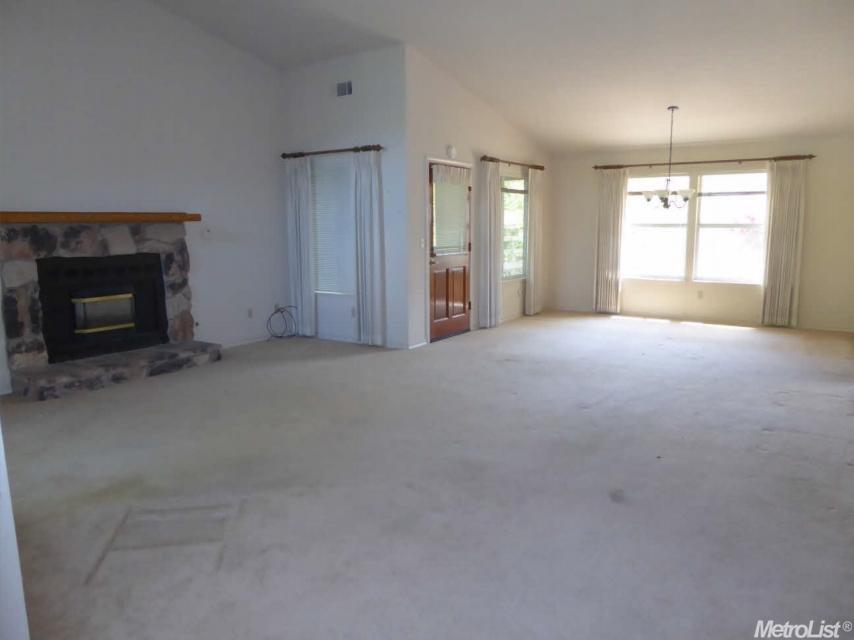 2124 Brigadoon Walk, Manteca, CA 95336 photo 6