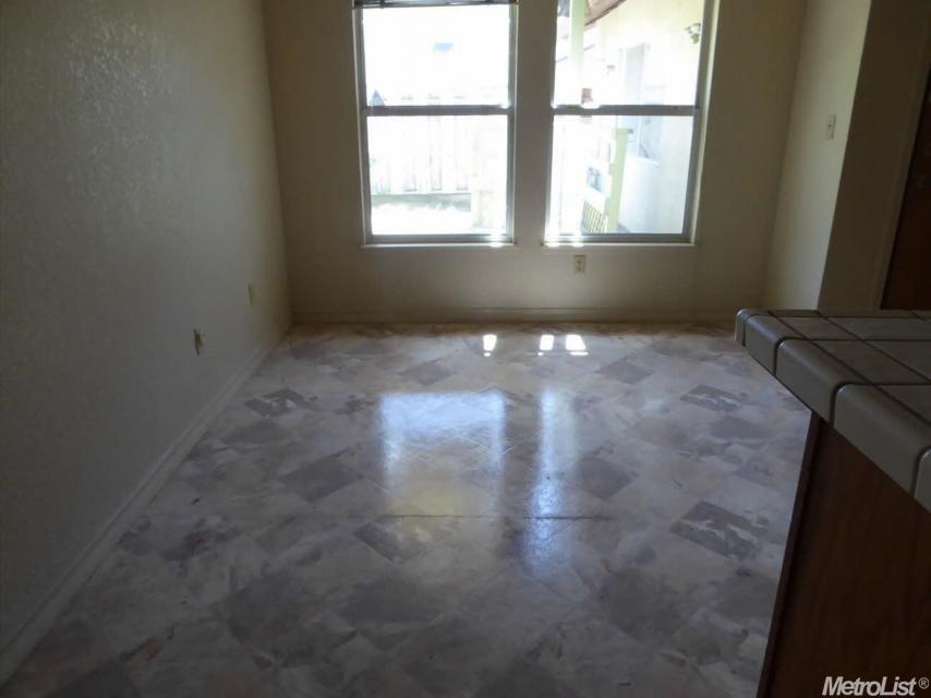 2124 Brigadoon Walk, Manteca, CA 95336 photo 9