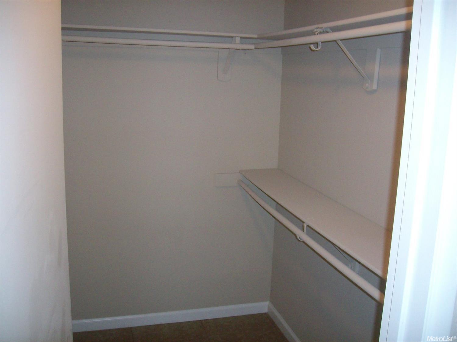 2013 Minoso Dr, Modesto, CA 95351 photo 8