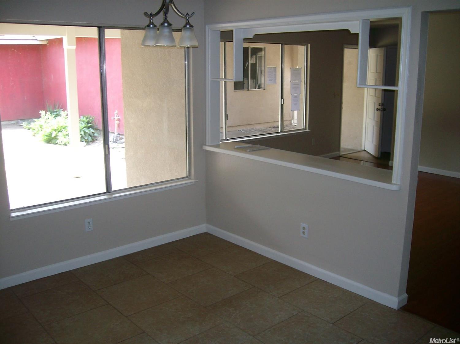 2013 Minoso Dr, Modesto, CA 95351 photo 11