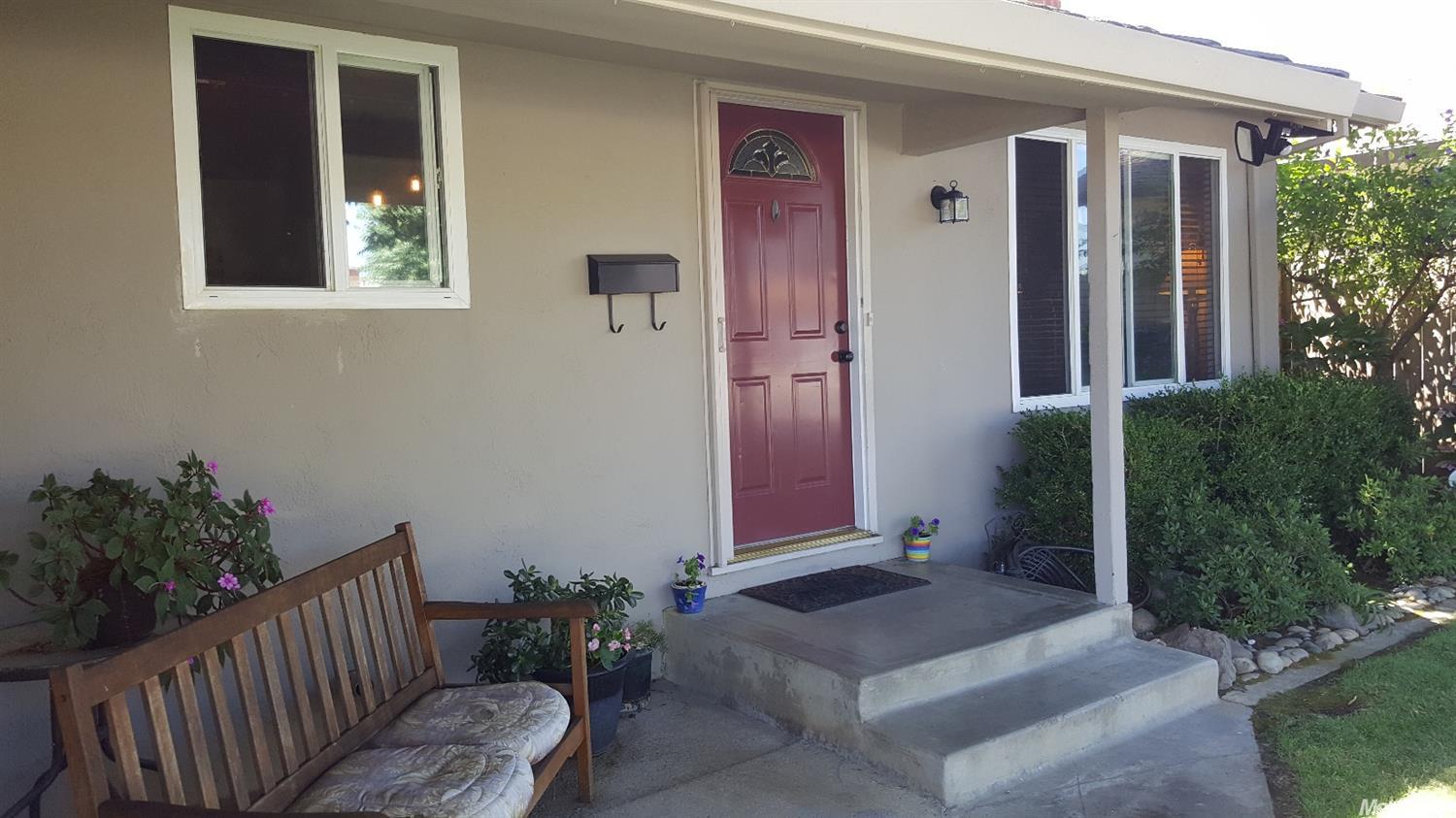 2100 Jerry Ln, Lodi, CA 95242 photo 2