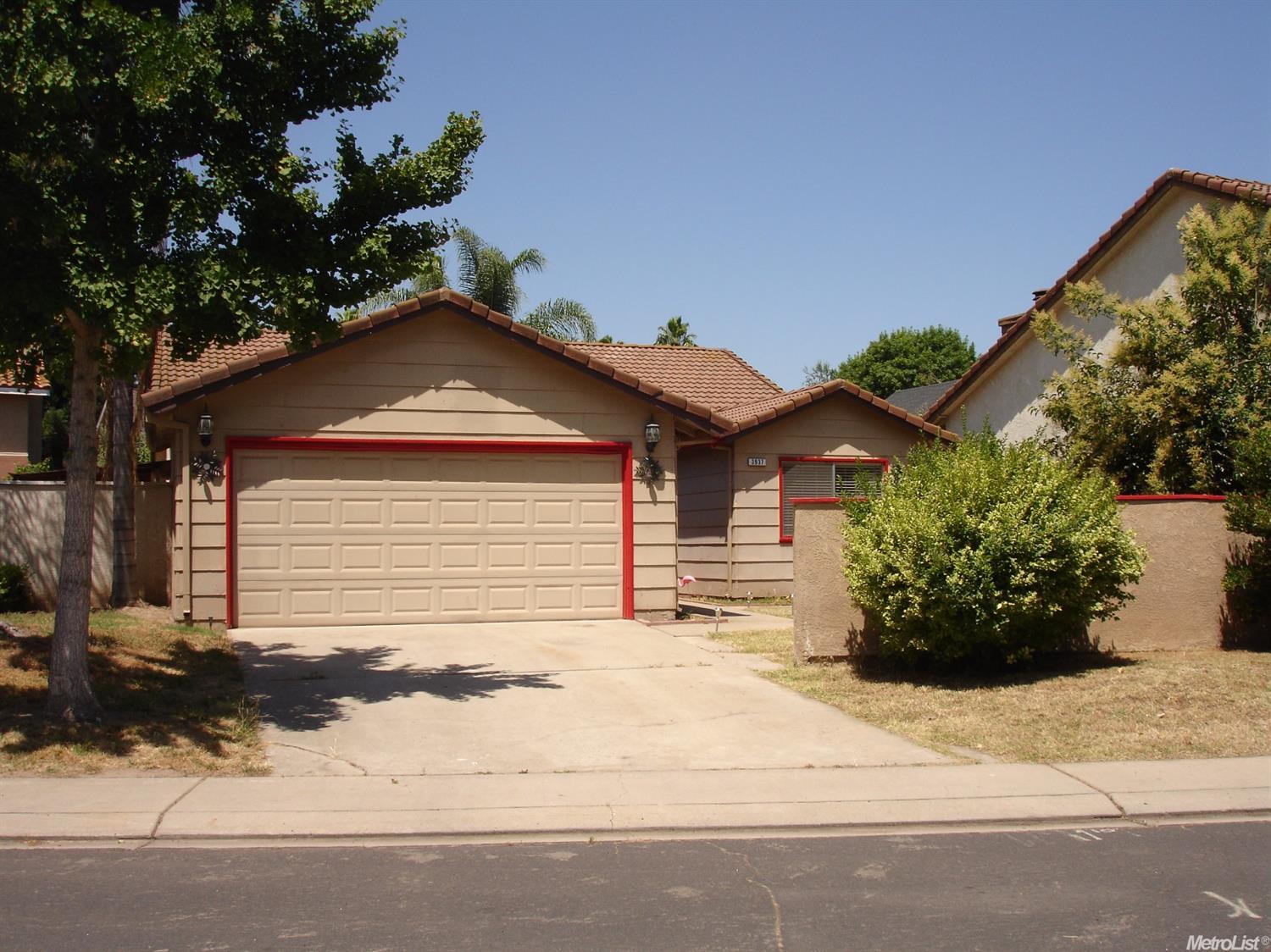 3937 Sparrow Ct, Modesto, CA 95356 photo 1