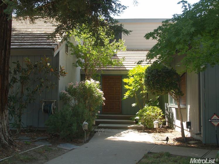 604 Aralia Ct, Modesto, CA 95356 photo 2