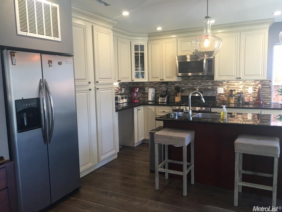 155 W Ferdinand St, Tracy, CA 95376 photo 3