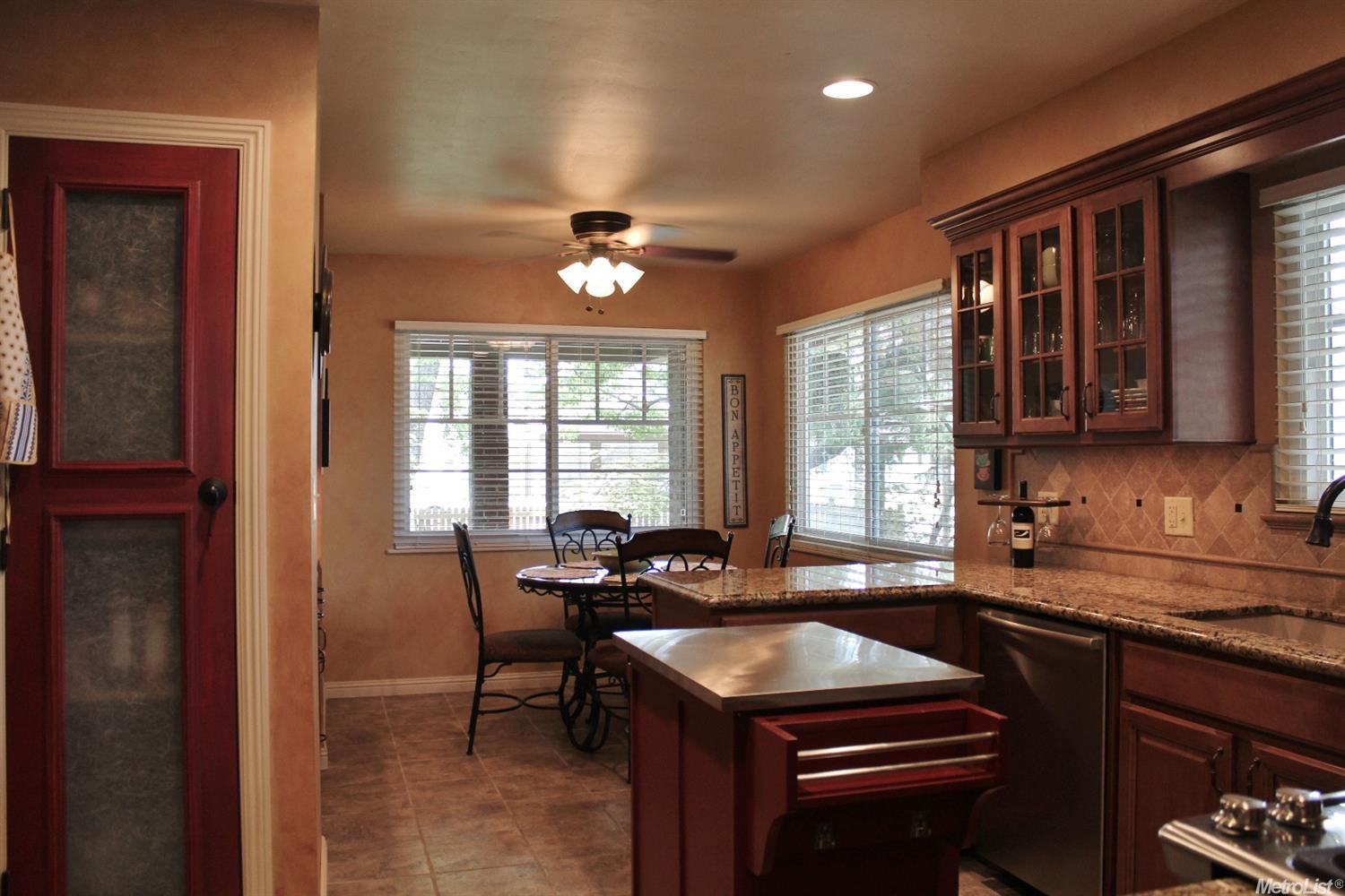 244 Watson St, Lodi, CA 95240 photo 8