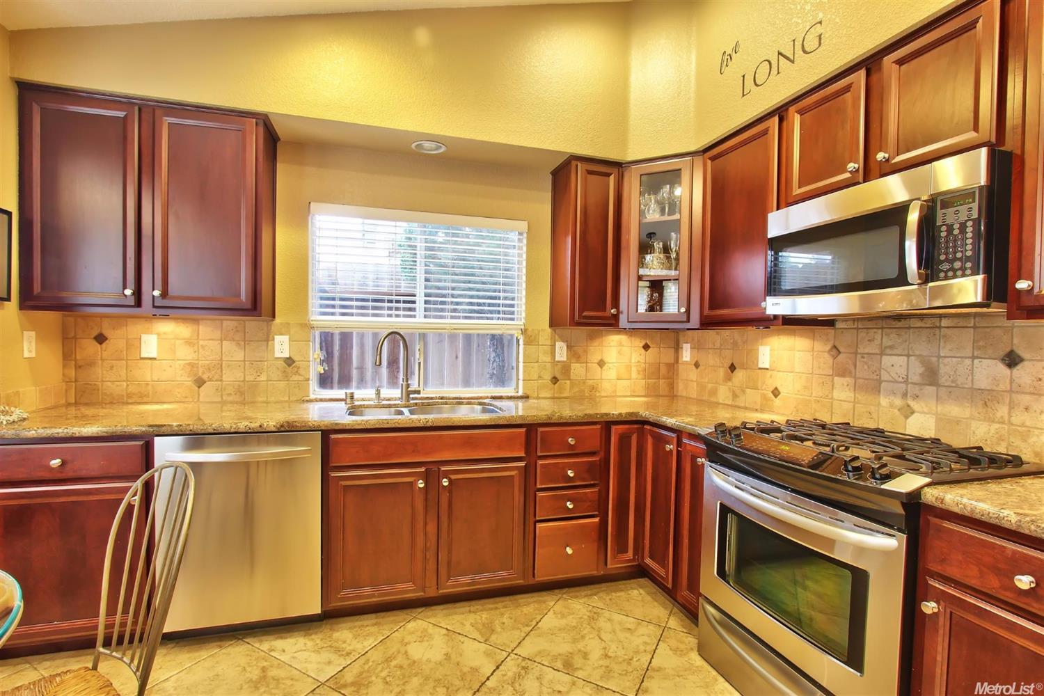 8254 Heath Peak Pl, Antelope, CA 95843 photo 13
