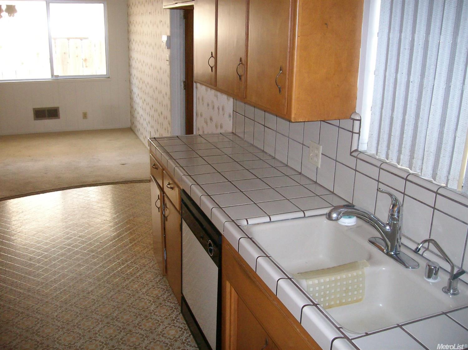 2132 Moran Ave, Modesto, CA 95354 photo 3