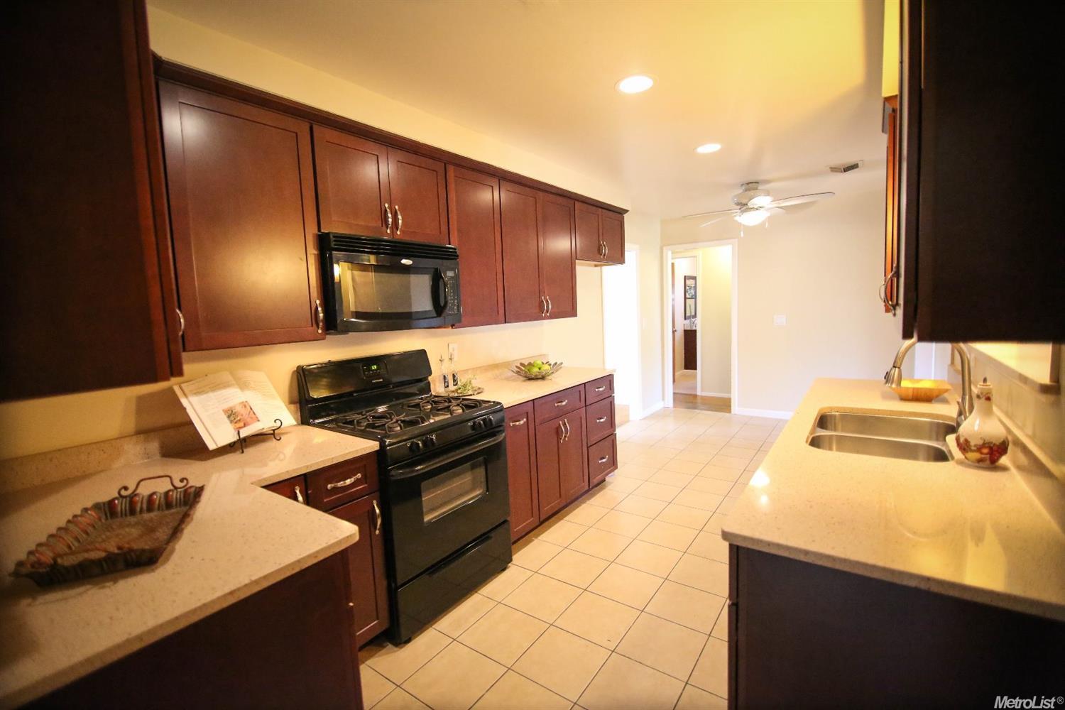 214 Golf Course Rd, Jackson, CA 95642 photo 4