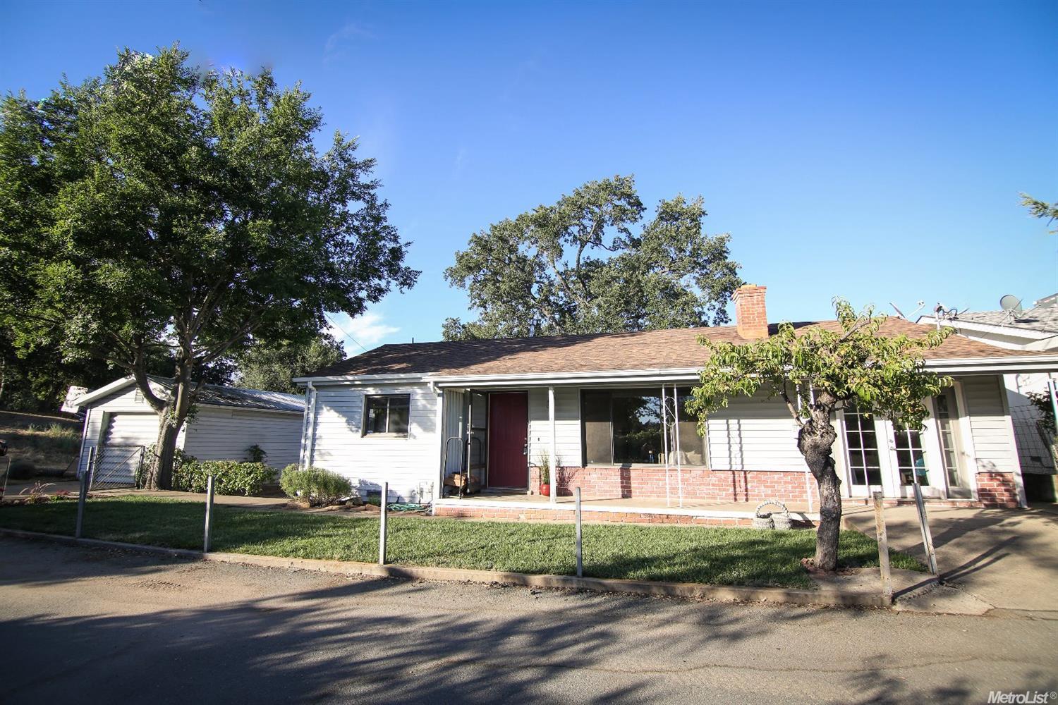 214 Golf Course Rd, Jackson, CA 95642 photo 1