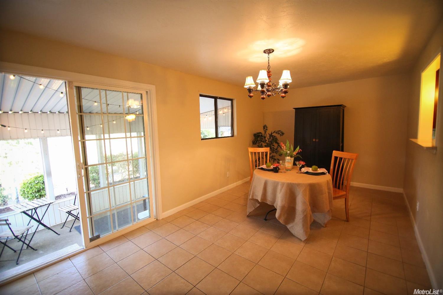 214 Golf Course Rd, Jackson, CA 95642 photo 6