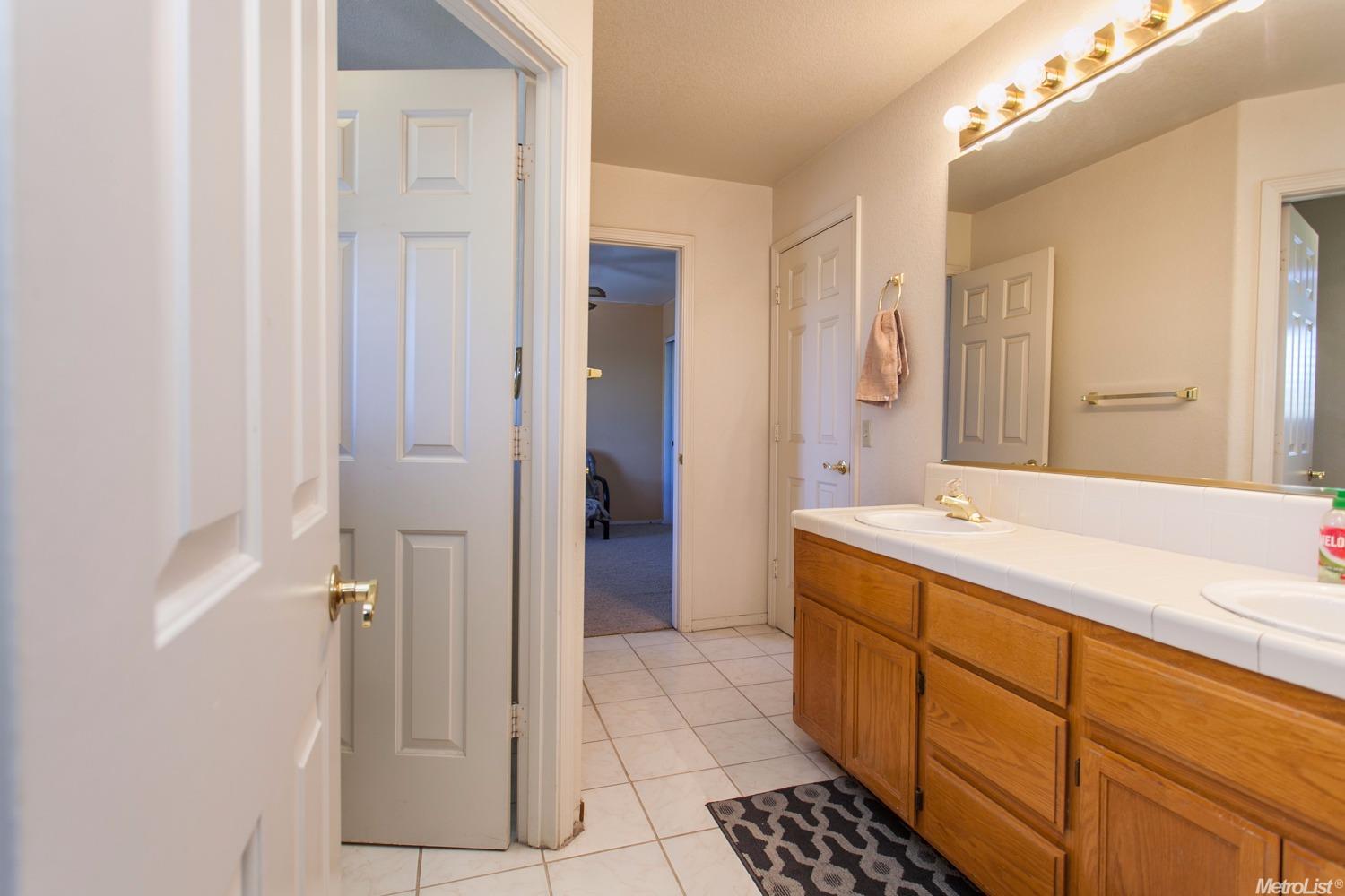 2408 Boston Way, Modesto, CA 95355 photo 12