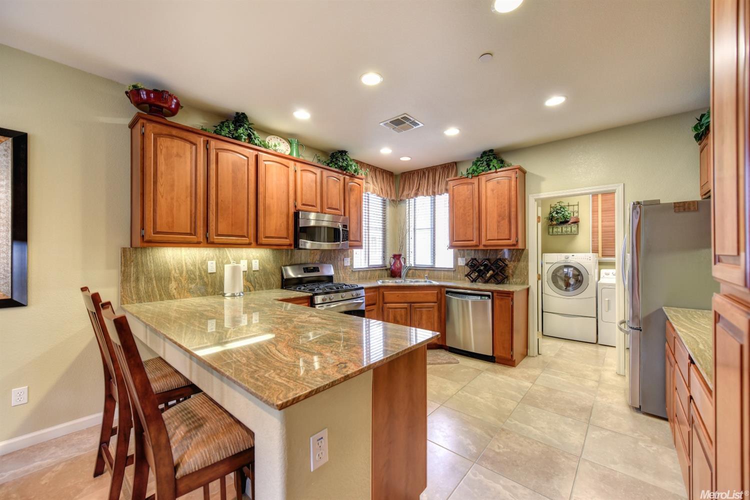 710 Courtyards Loop, Lincoln, CA 95648 photo 11