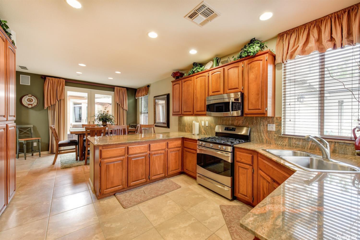 710 Courtyards Loop, Lincoln, CA 95648 photo 13