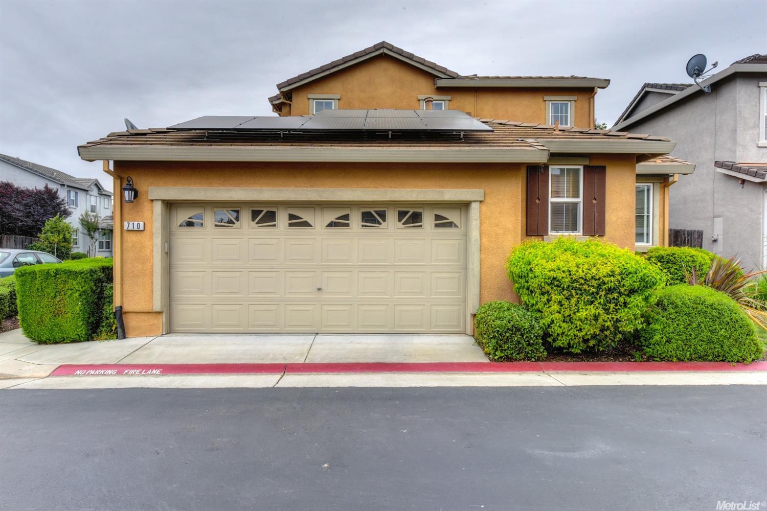 710 Courtyards Loop, Lincoln, CA 95648 photo 2
