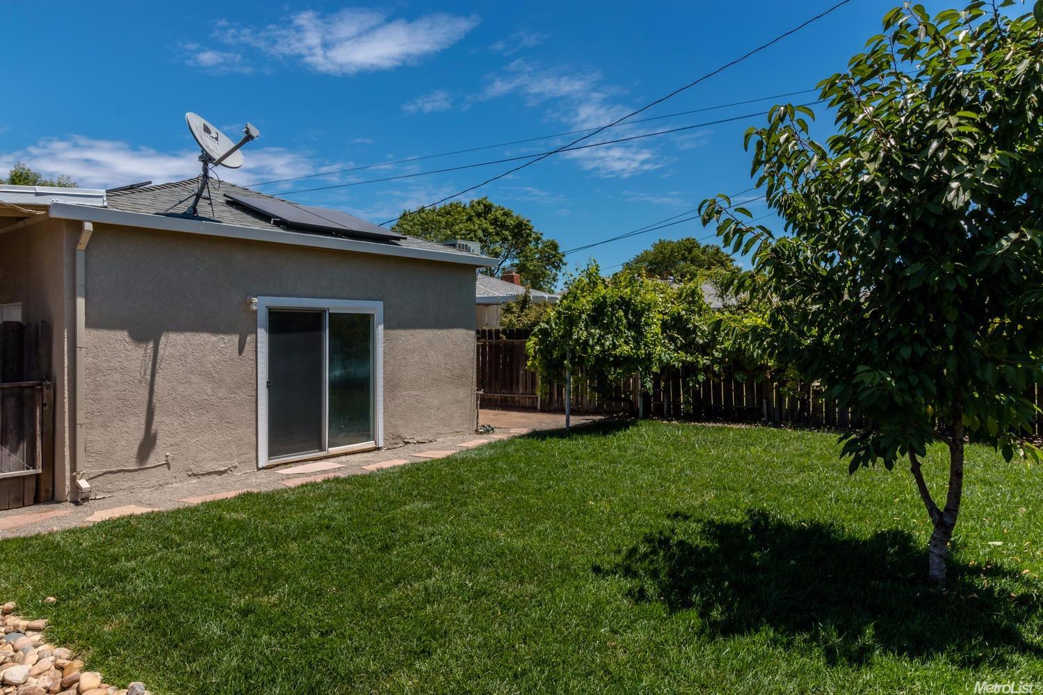 1300 S Crescent Ave, Lodi, CA 95240 photo 22