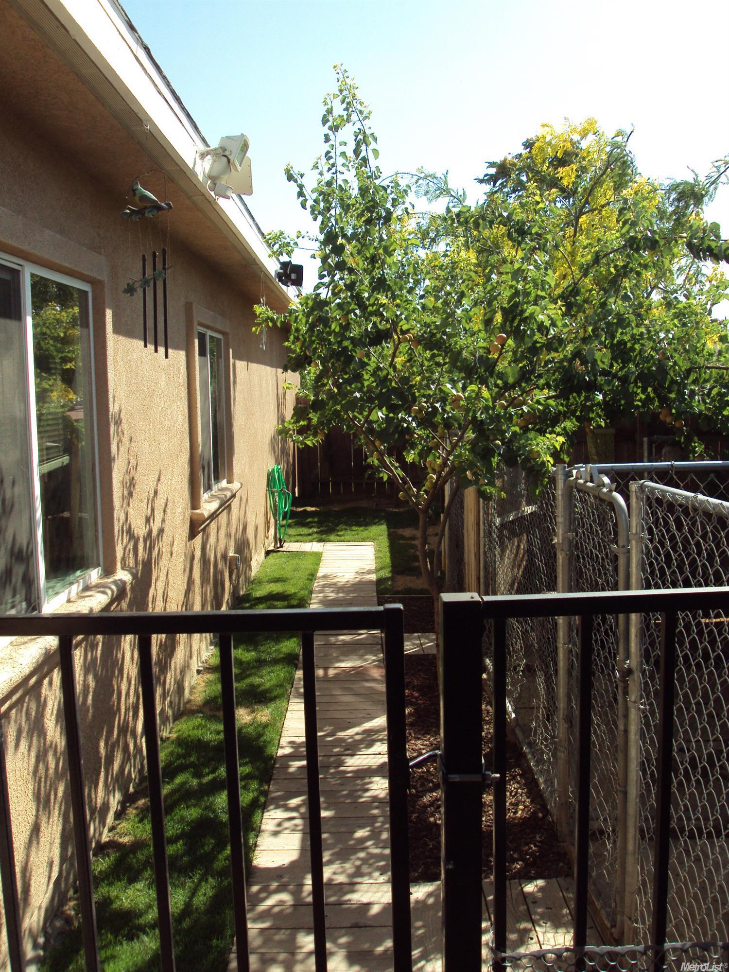 1140 Serr Dr, Turlock, CA 95380 photo 21