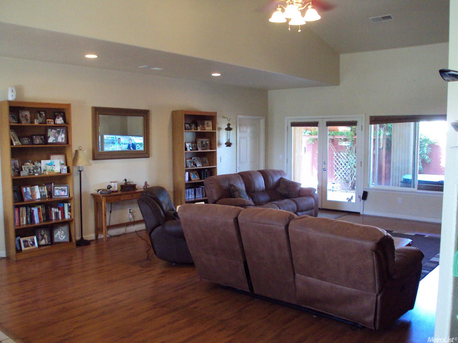 1140 Serr Dr, Turlock, CA 95380 photo 7