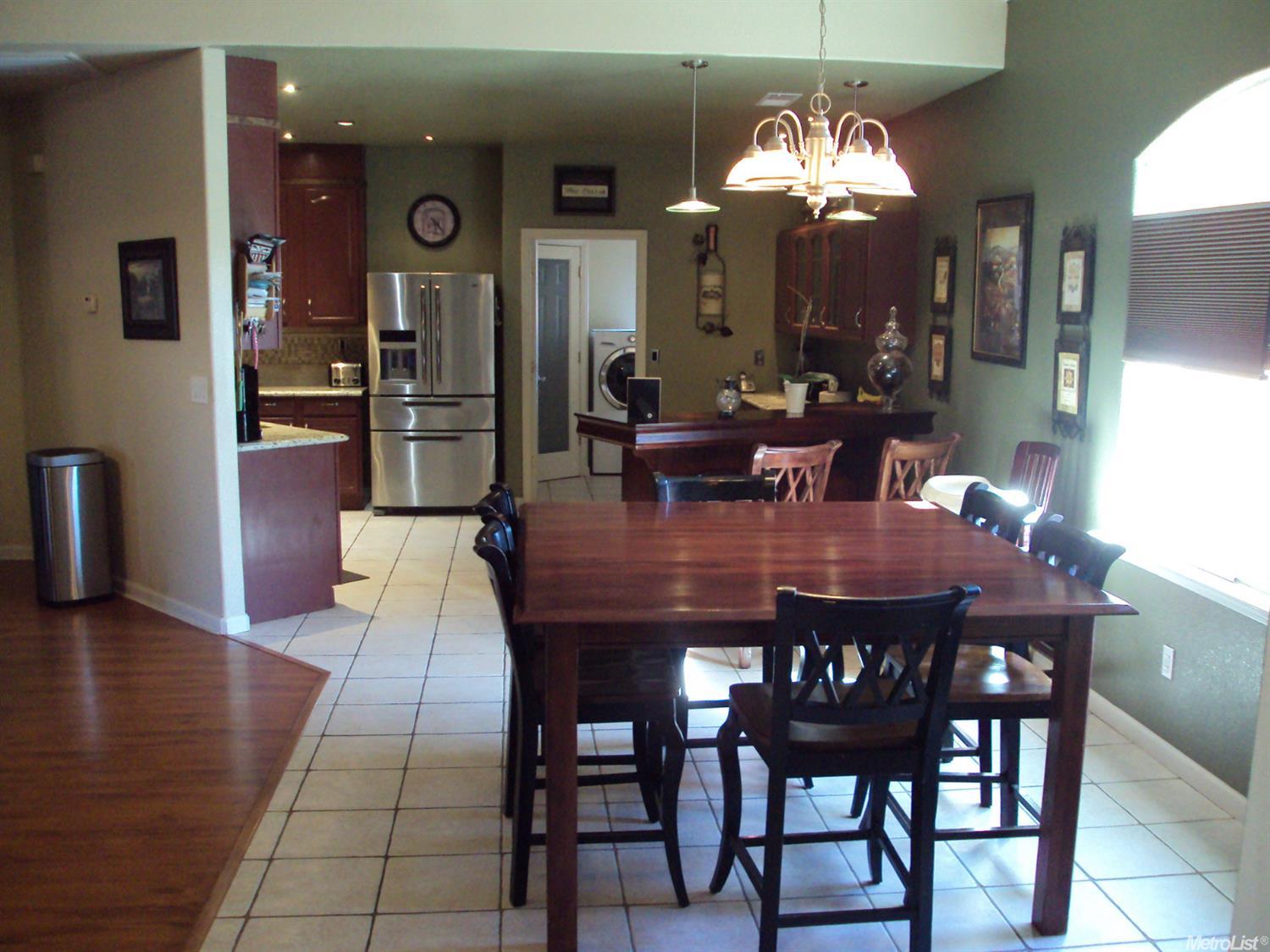 1140 Serr Dr, Turlock, CA 95380 photo 3