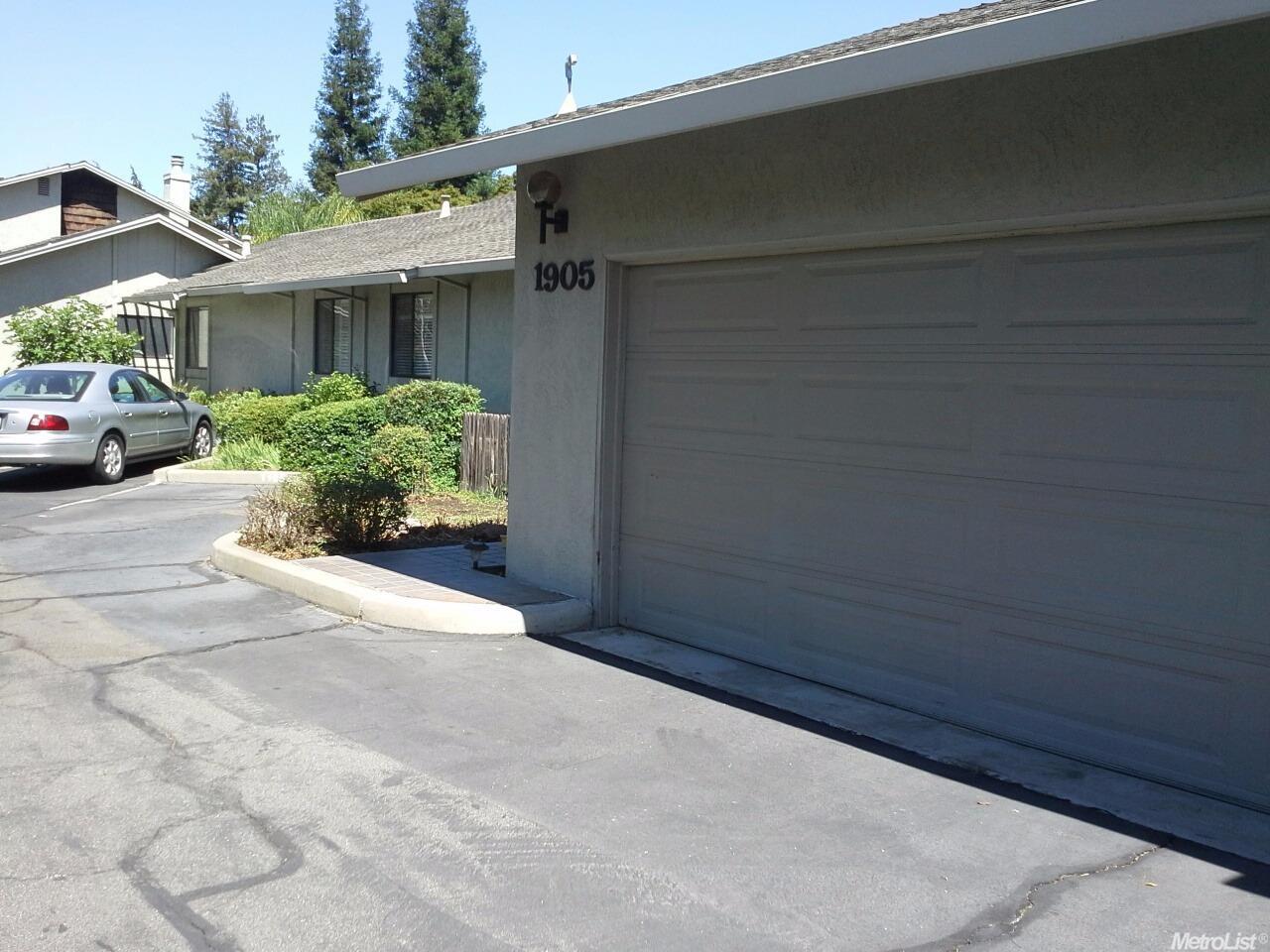 1905 N Berkeley Ave, Turlock, CA 95382 photo 1