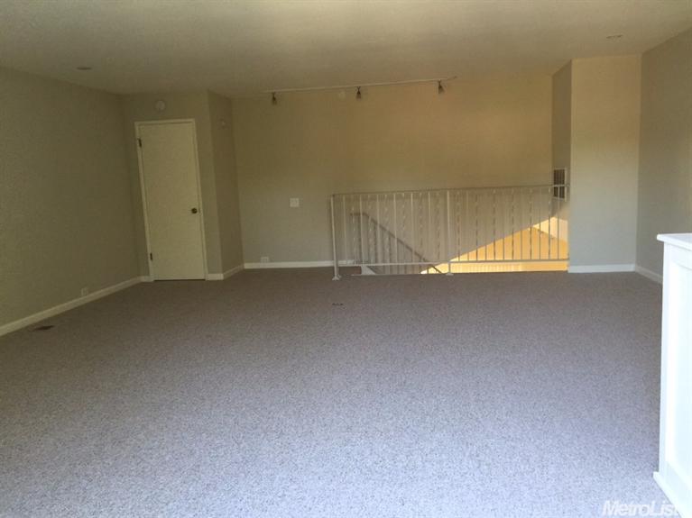 1924 Post Oak Dr, Modesto, CA 95354 photo 8