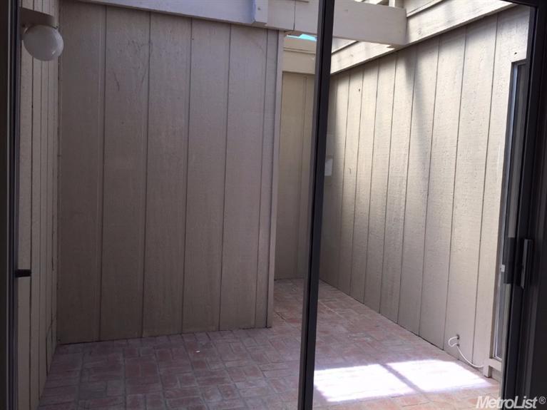 1924 Post Oak Dr, Modesto, CA 95354 photo 15