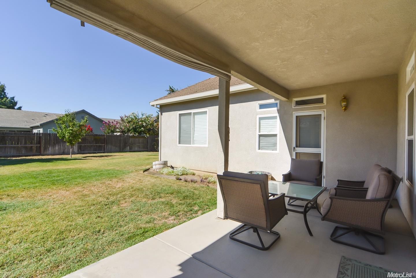 506 Franklin Ln, Ripon, CA 95366 photo 2