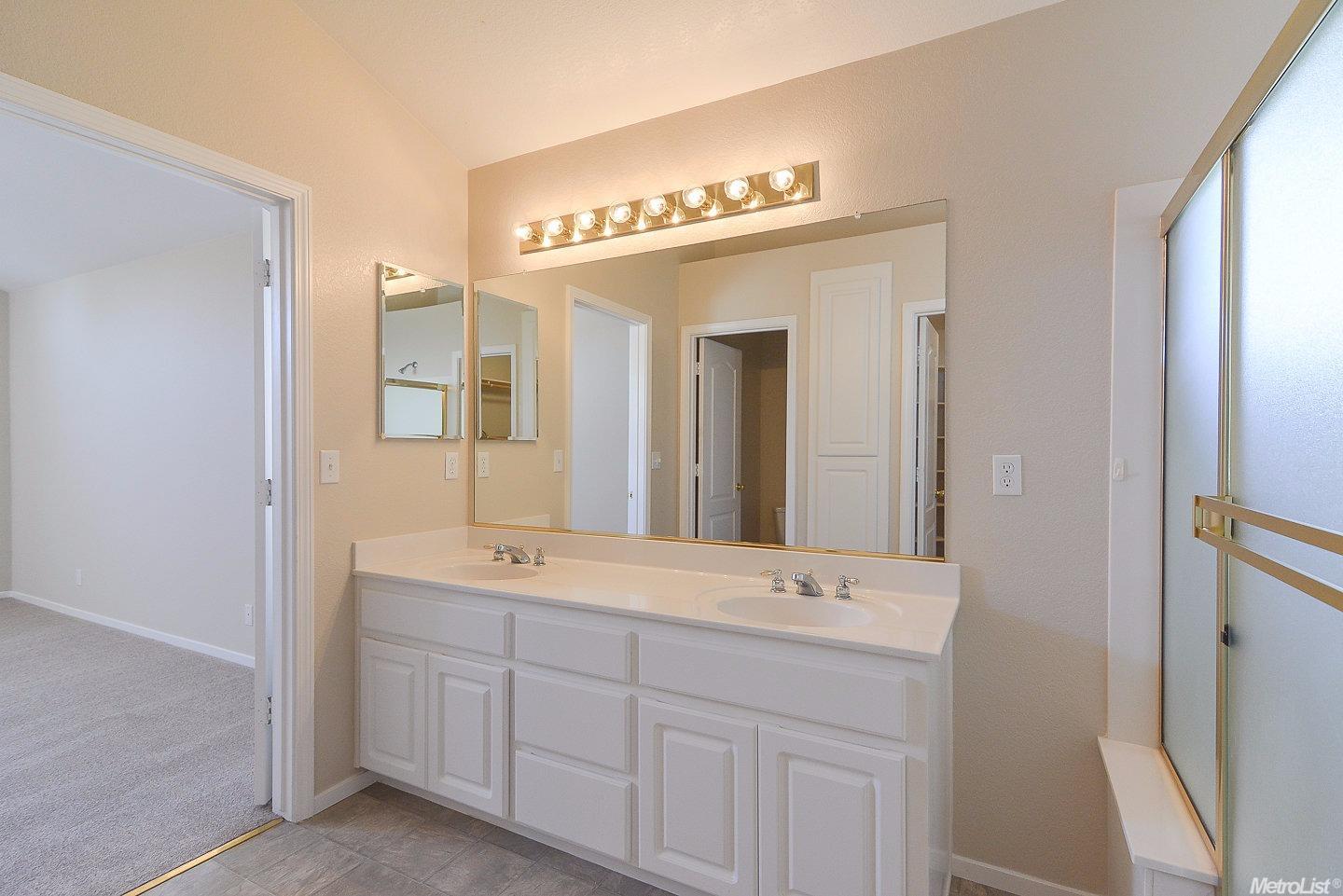 1754 Widmer Ln, Manteca, CA 95336 photo 21