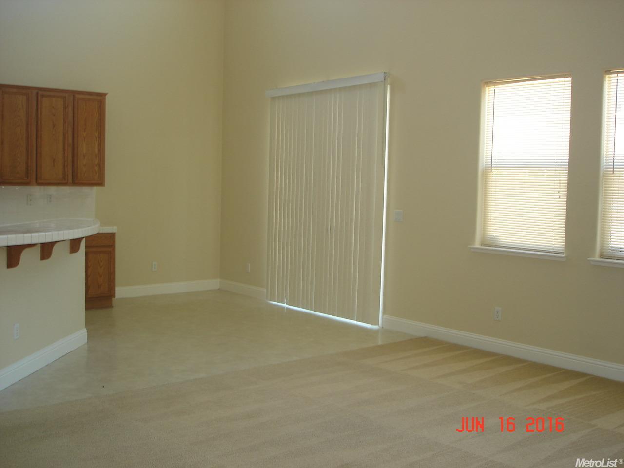 533 Grapevine Pl, Lathrop, CA 95330 photo 11