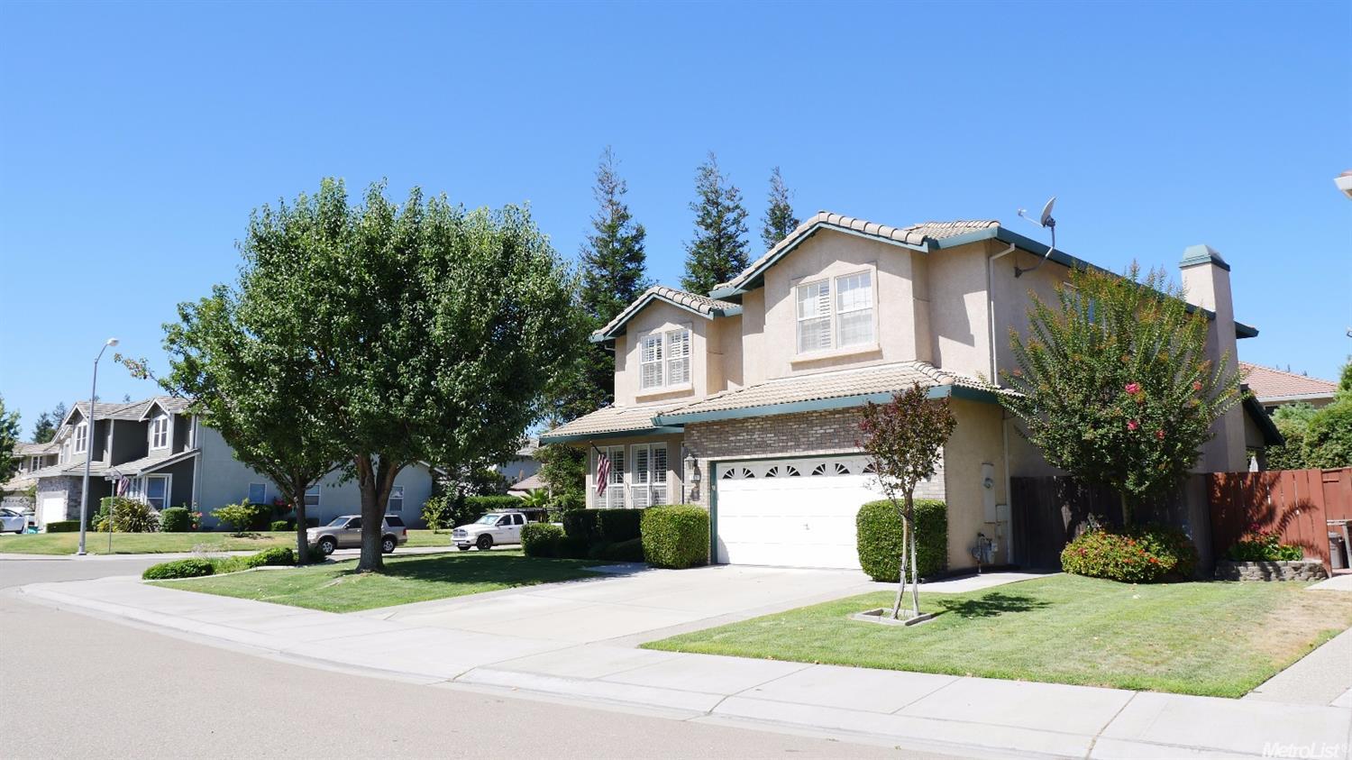 663 Clay Way, Ripon, CA 95366 photo 1