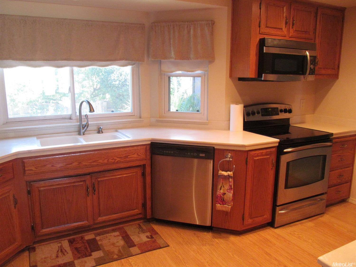 880 Georgetown Ave, Turlock, CA 95382 photo 7