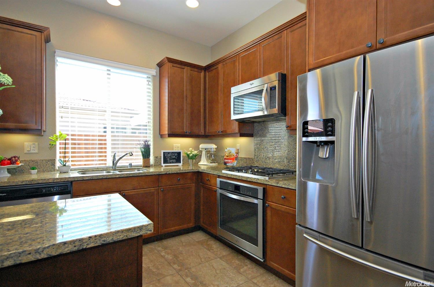4670 N Berkeley Ave, Turlock, CA 95382 photo 10