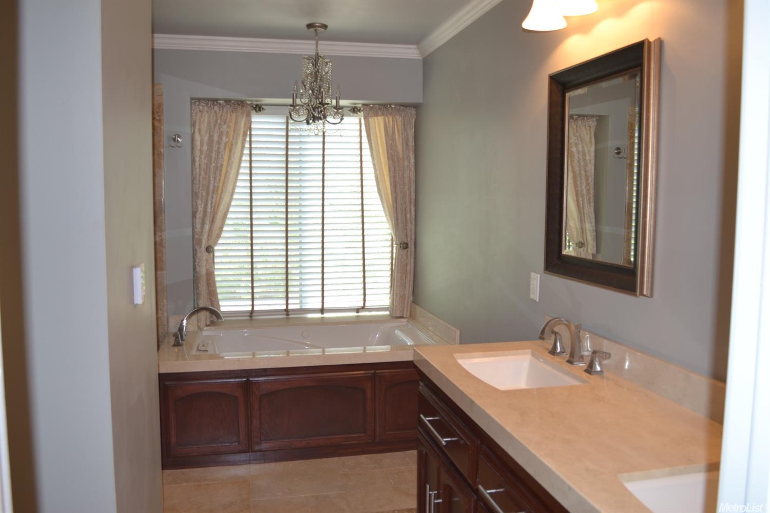 1532 Fallquist Way, Ceres, CA 95307 photo 12