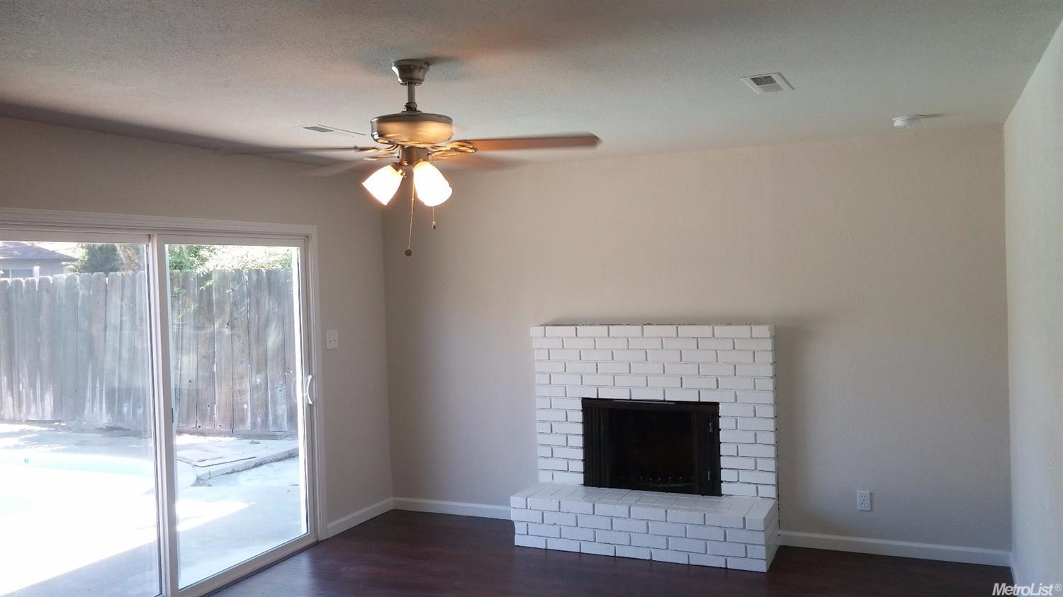 2065 E Marshall St, Turlock, CA 95380 photo 3