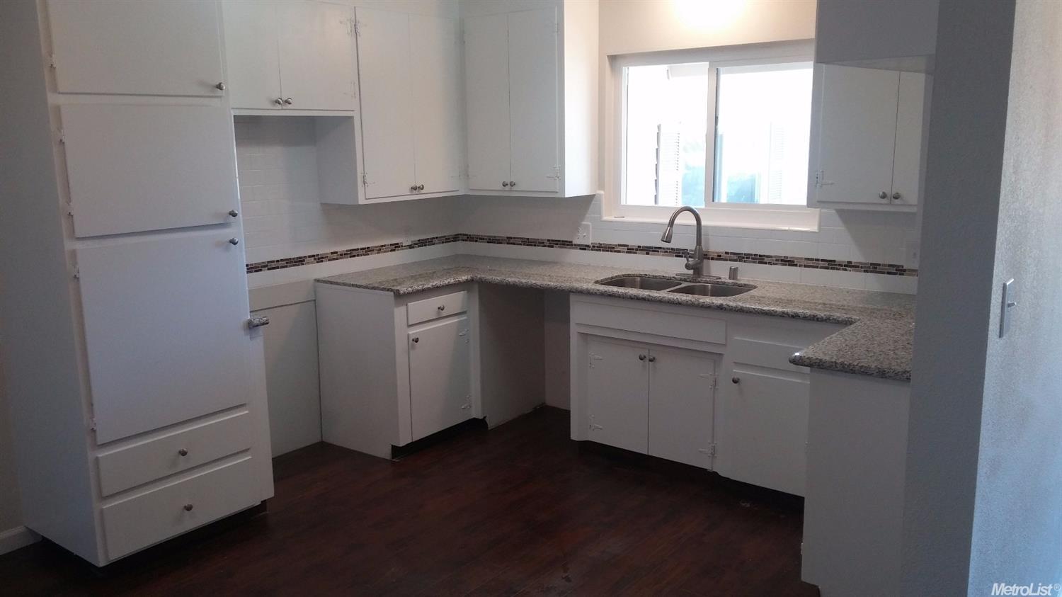 2065 E Marshall St, Turlock, CA 95380 photo 5
