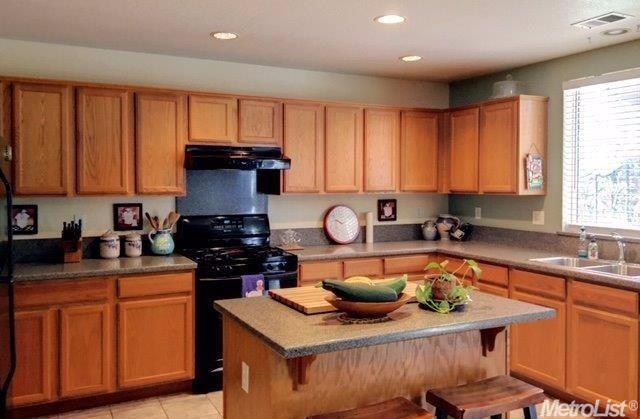 1726 Melissa Dr, Ripon, CA 95366 photo 5