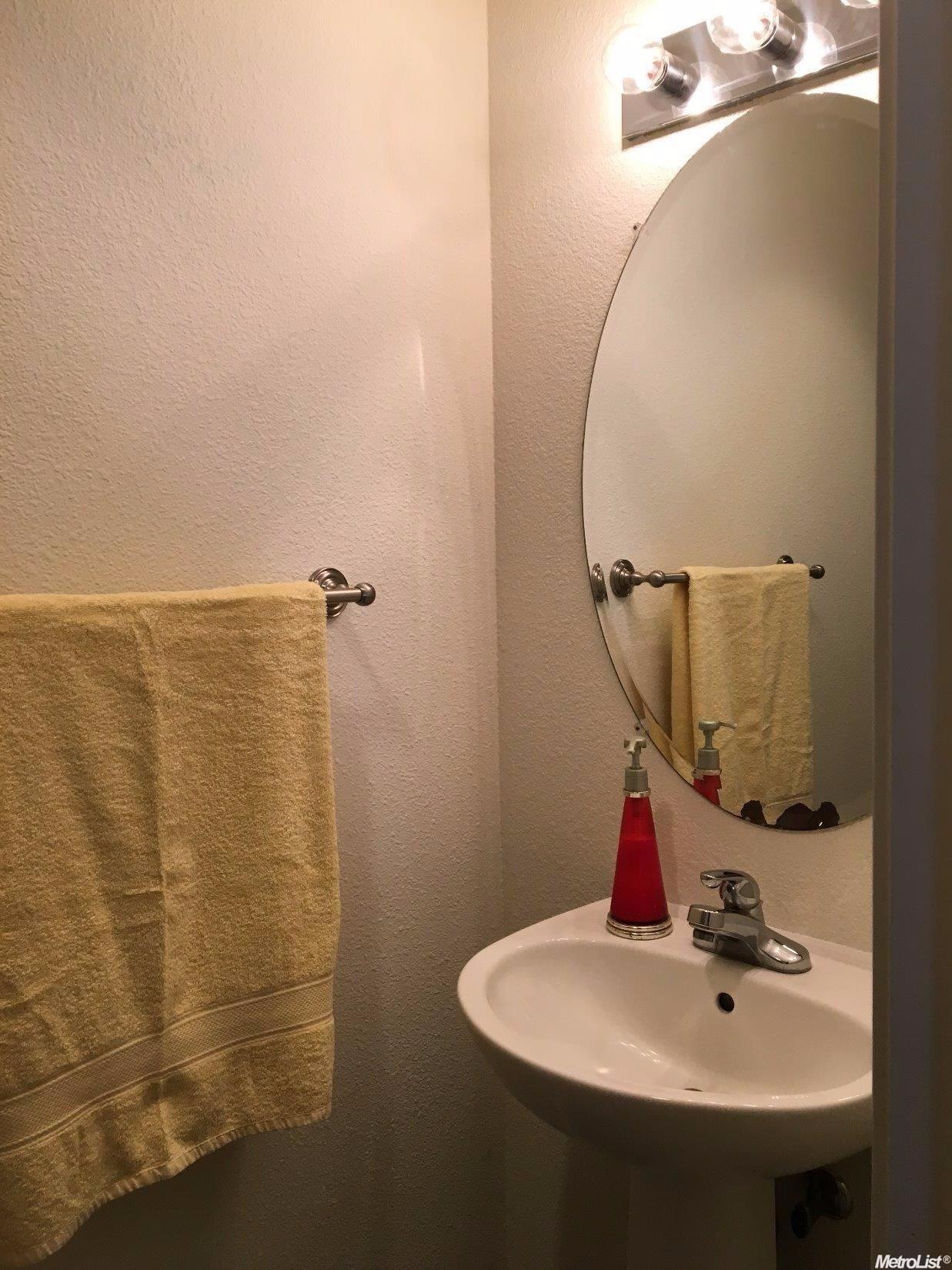 1726 Melissa Dr, Ripon, CA 95366 photo 8