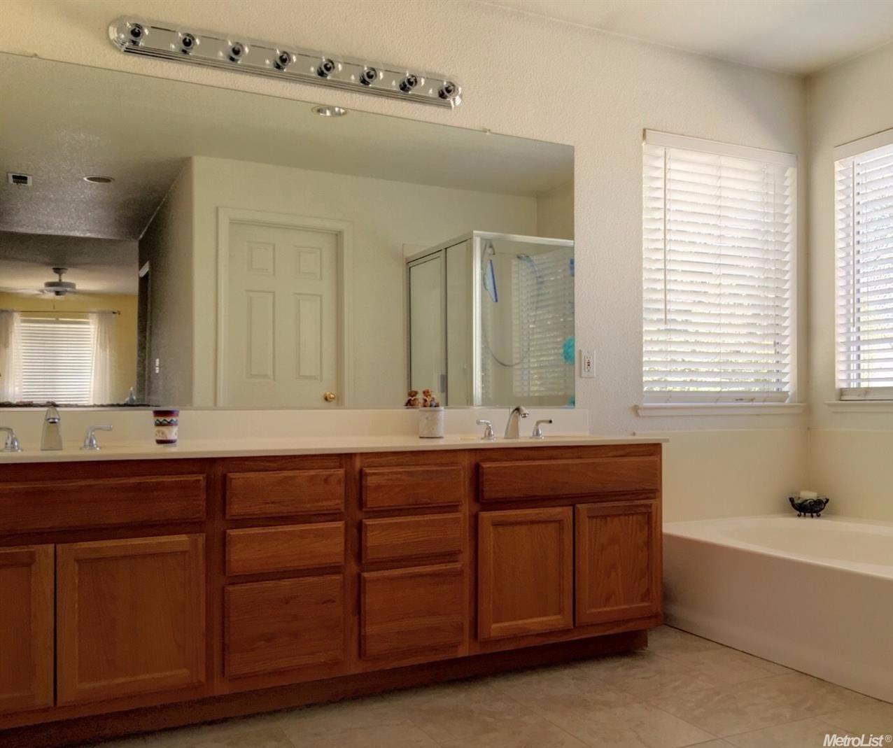 1726 Melissa Dr, Ripon, CA 95366 photo 12