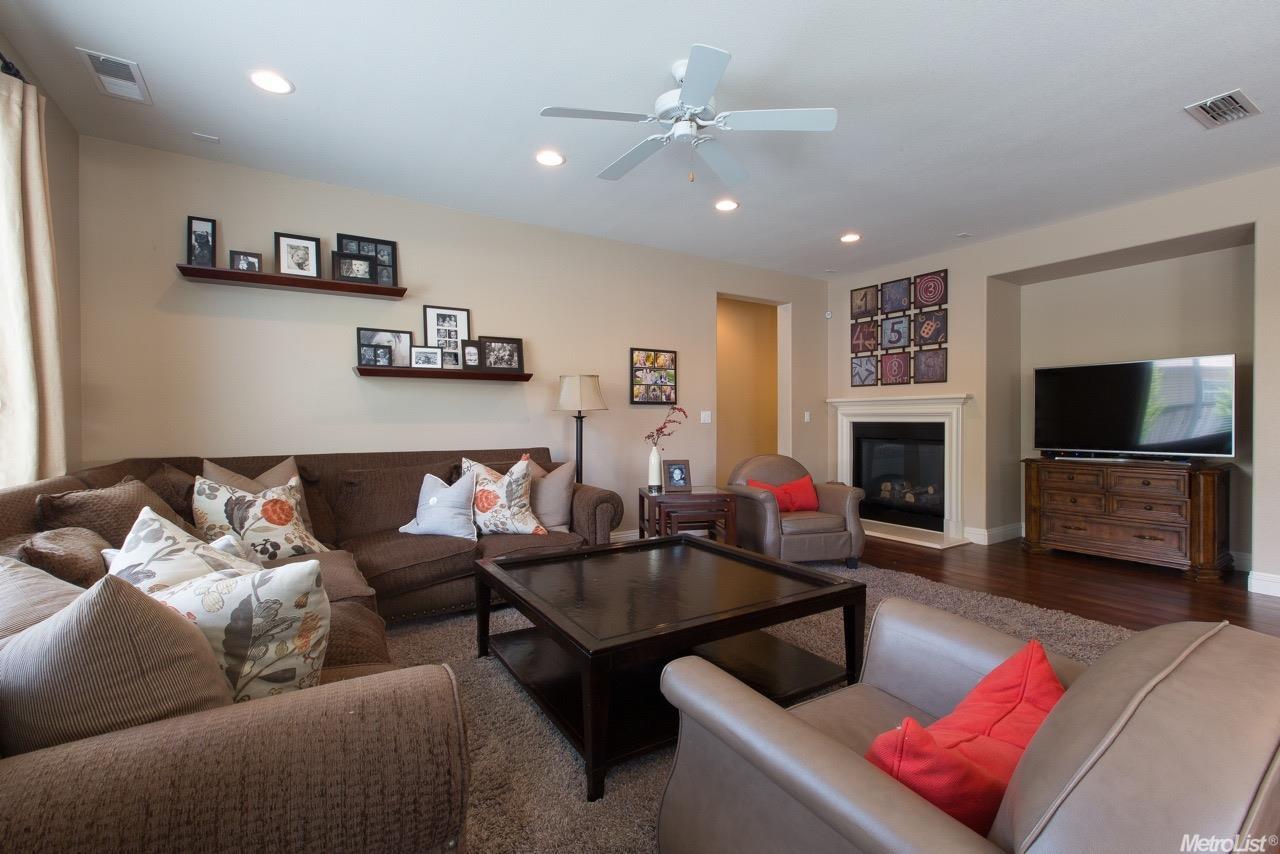 3009 Lancaster Way, Modesto, CA 95355 photo 9