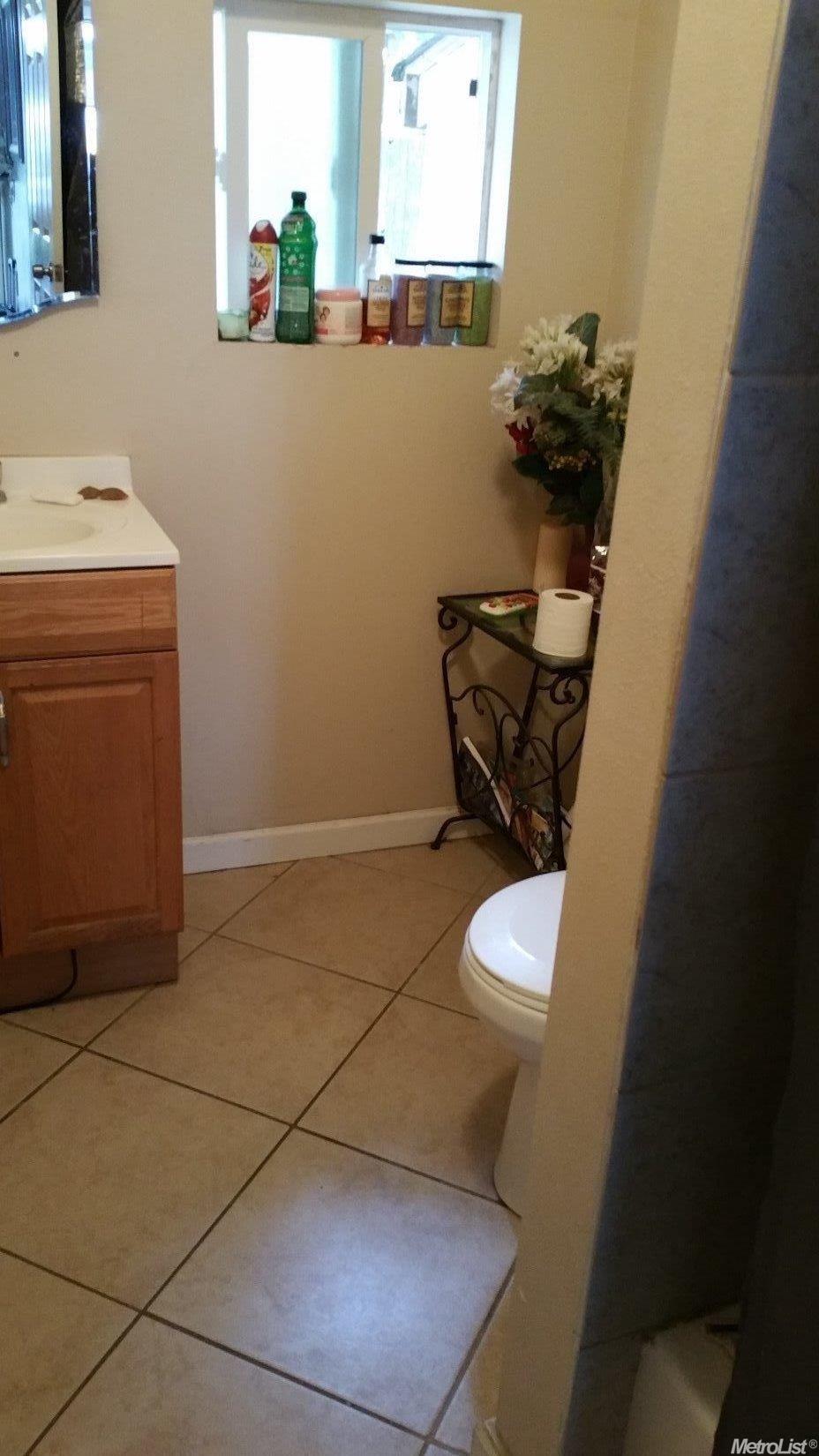 1217 Sam Ave, Modesto, CA 95351 photo 6