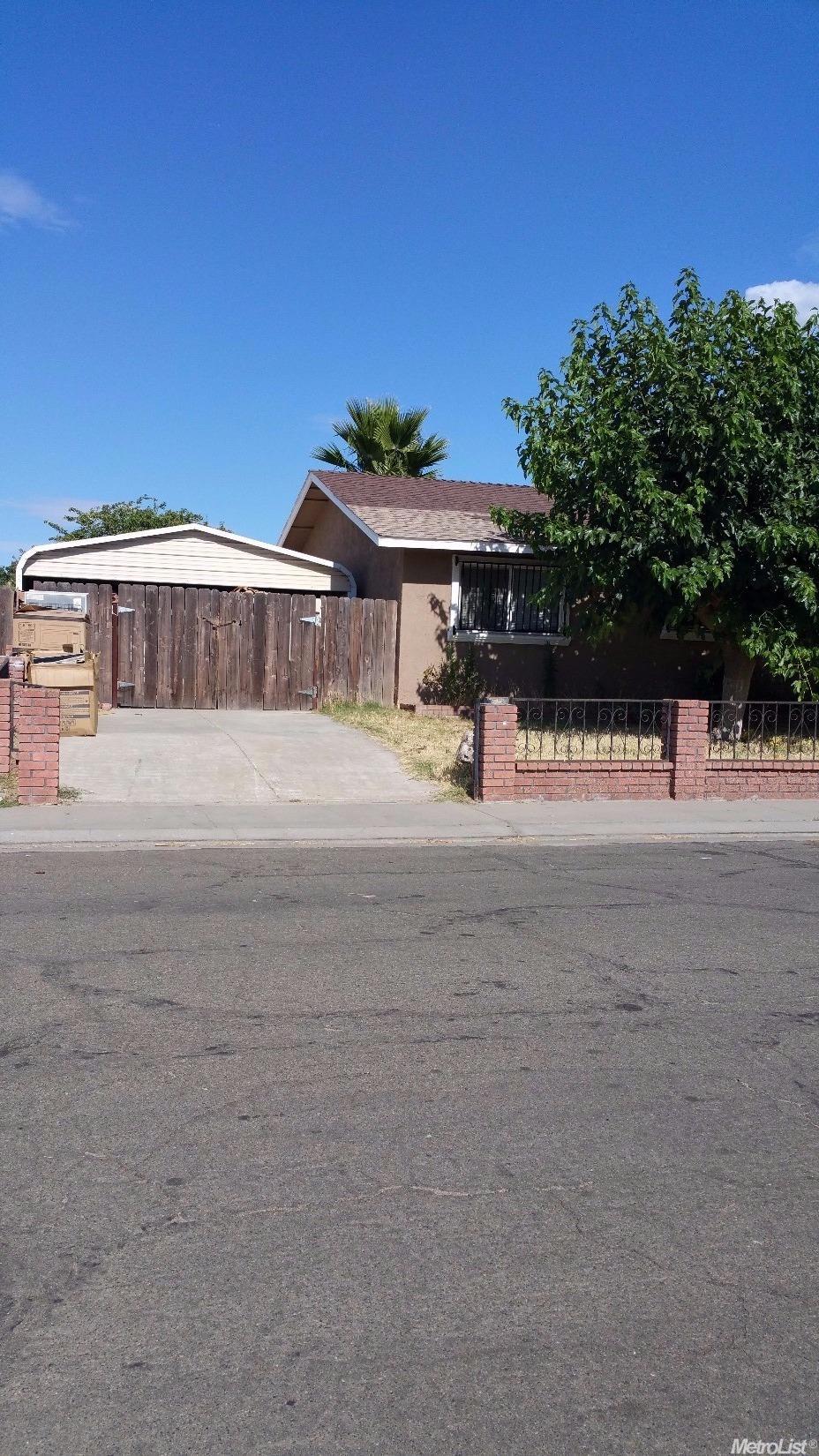 1001 Pecos Ave, Modesto, CA 95351 photo 3