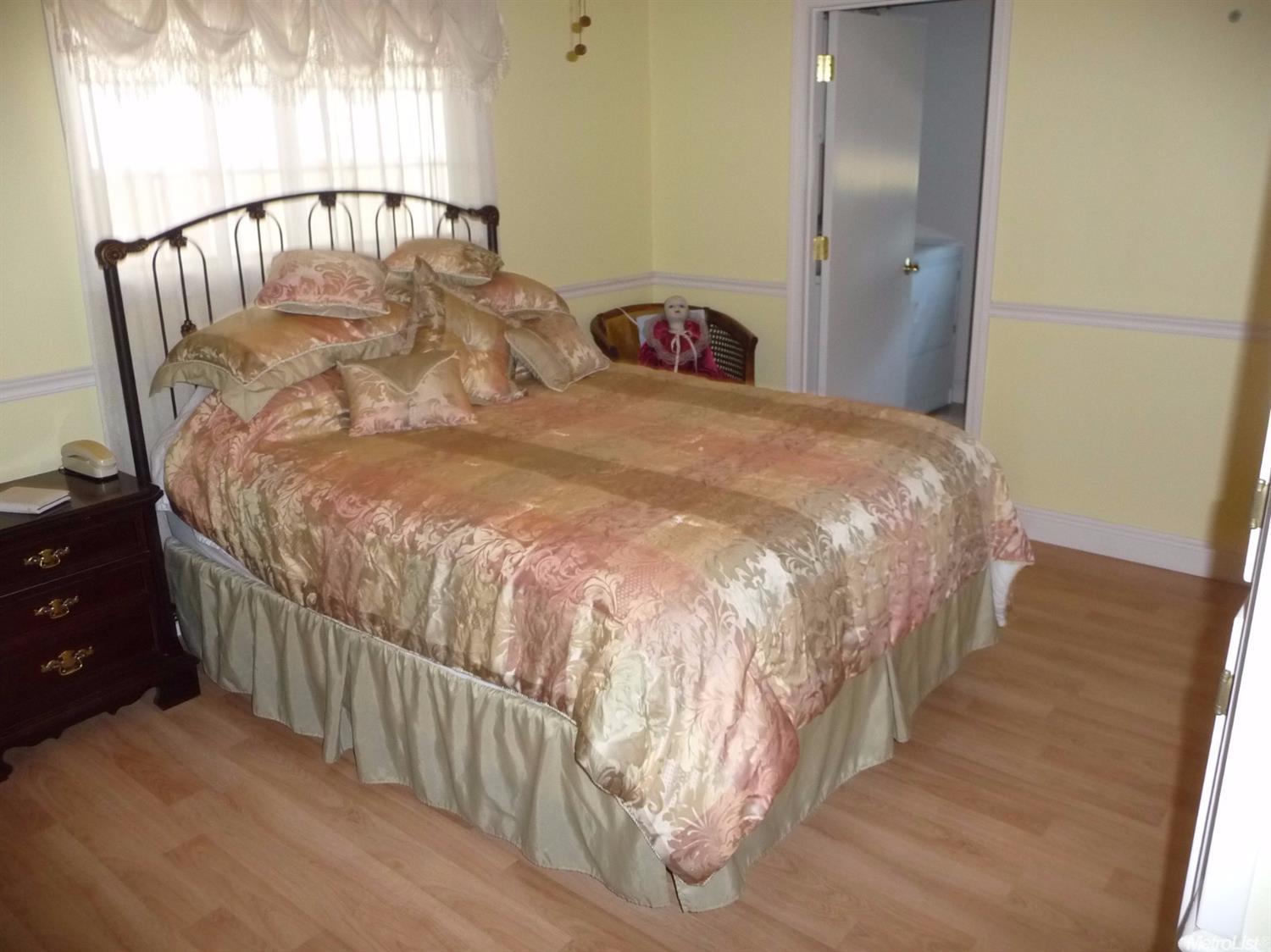 311 Mckee Ct, Ripon, CA 95366 photo 6